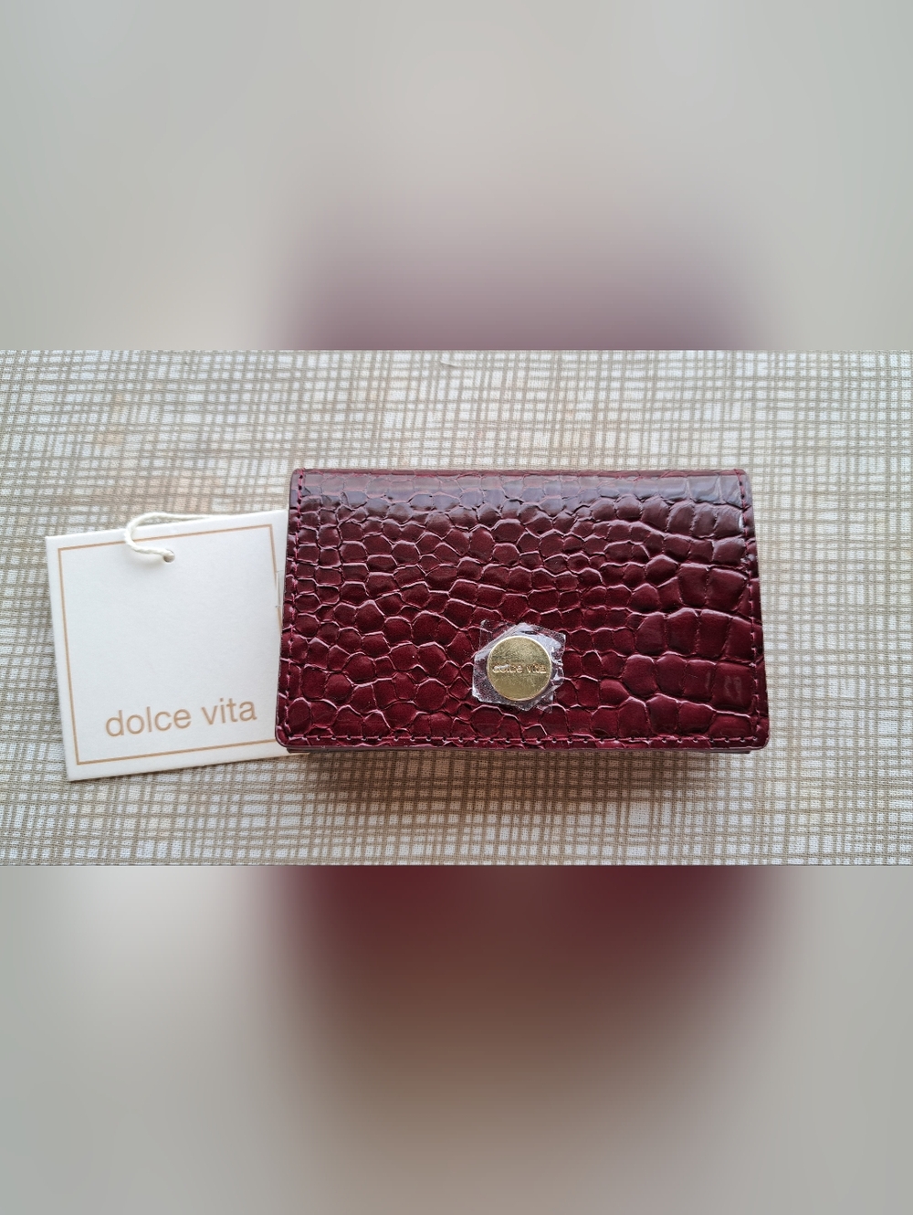 Dolce Vita Women's Minnie Wine Croc-Embossed Faux Leather Card Case